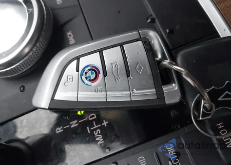 2021 BMW 330E из США, поврежденный, VIN WBA5P7C08MFL18700